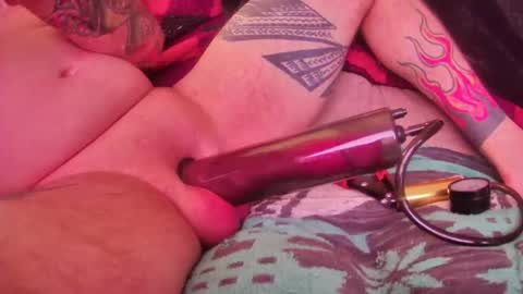 sirstrokesalot online show from February 17, 12:07 am