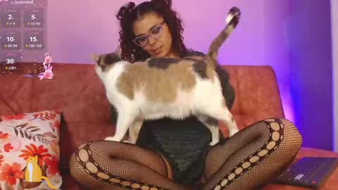 Violeta online show from February 15, 11:58 pm