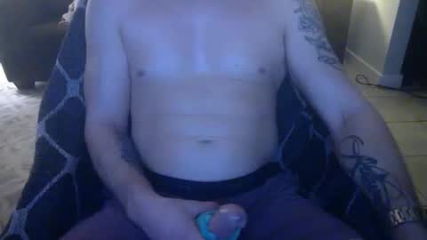 Snapshot of 42o_blah chatting on December 9, 2:56 am 42o_blah online show from December 9, 2:56 am