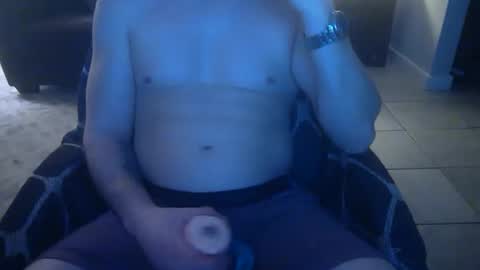 Snapshot of 42o_blah chatting on December 22, 2:06 am 42o_blah online show from December 22, 2:06 am