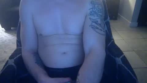 Snapshot of 42o_blah chatting on January 5, 3:53 am 42o_blah online show from January 5, 3:53 am