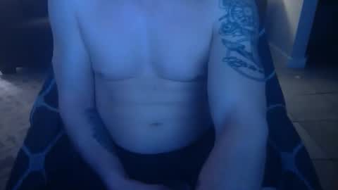 Snapshot of 42o_blah chatting on January 26, 3:06 am 42o_blah online show from January 26, 3:06 am