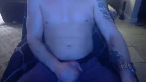 Snapshot of 42o_blah chatting on February 17, 2:31 am 42o_blah online show from February 17, 2:31 am