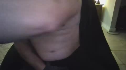 Snapshot of 42o_blah chatting on October 27, 1:20 am 42o_blah online show from October 27, 1:20 am