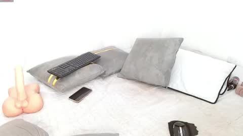 493ashlyfoxx online show from April 15, 4:41 am