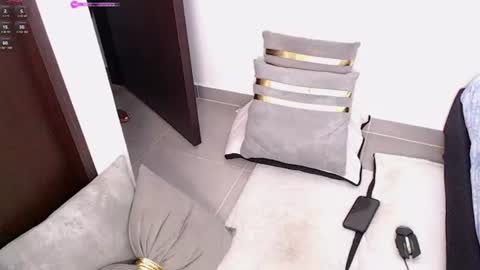 Snapshot of 493ashlyfoxx chatting on June 26, 5:06 pm 493ashlyfoxx online show from June 26, 5:06 pm