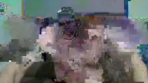 4nuf online show from January 24, 9:58 pm