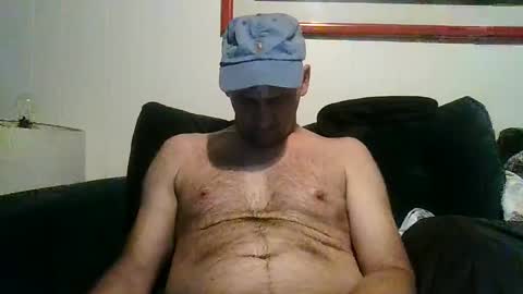 4nuf online show from October 8, 8:17 pm