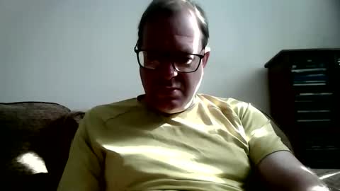 robert online show from April 23, 9:08 am