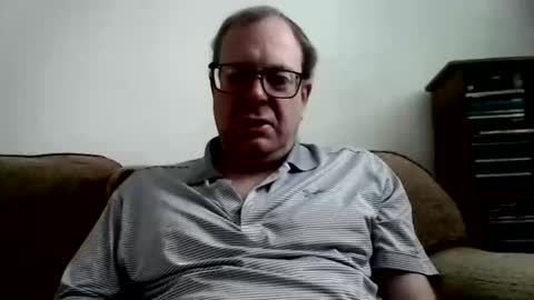 robert online show from April 24, 8:28 am