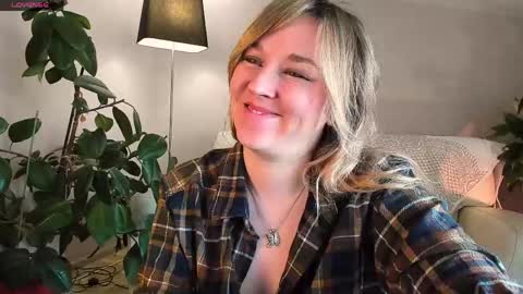 Sunshine online show from May 25, 3:34 am