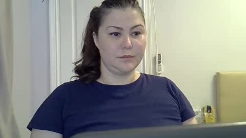 5anna online show from September 15, 1:11 pm