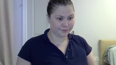 5anna online show from September 18, 12:40 pm