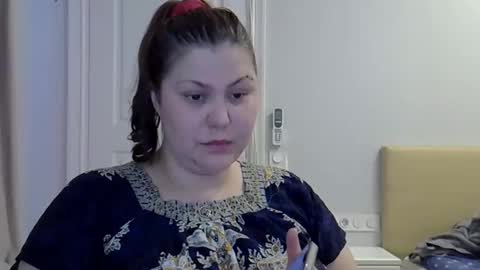 5anna online show from September 30, 9:58 am