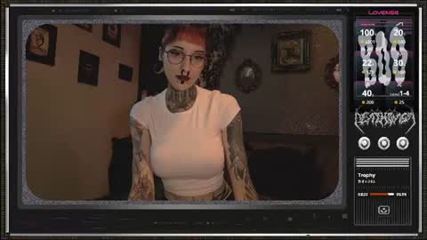 Juune online show from June 24, 7:24 pm