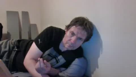 Snapshot of 666eldiablo666 chatting on October 19, 10:10 pm 666eldiablo666 online show from October 19, 10:10 pm