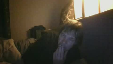 Snapshot of 666eldiablo666 chatting on May 14, 2:40 am 666eldiablo666 online show from May 14, 2:40 am