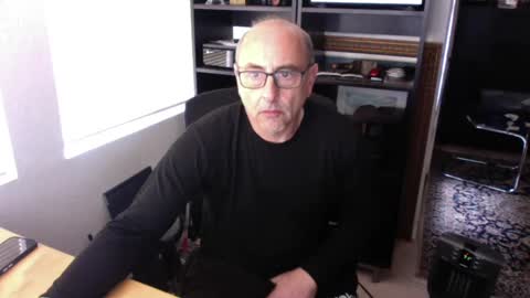 daddy vegas  for single women and couples here online show from January 27, 7:24 pm