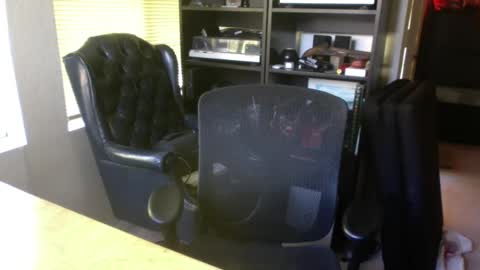 daddy vegas  for single women and couples here online show from November 23, 8:19 pm