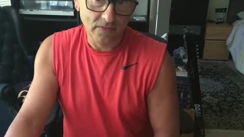 daddy vegas  for single women and couples here online show from July 23, 9:57 pm