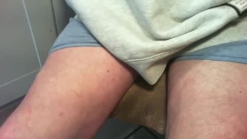 Snapshot of 69forever453443 chatting on February 5, 2:11 pm 69forever453443 online show from February 5, 2:11 pm