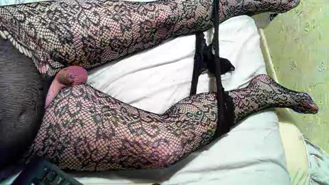 69lushcd online show from February 10, 12:41 am