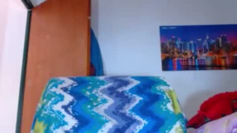 kendra1811 is my X networks I HOPE YOU FOLLOW ME THANKS online show from February 12, 5:52 pm