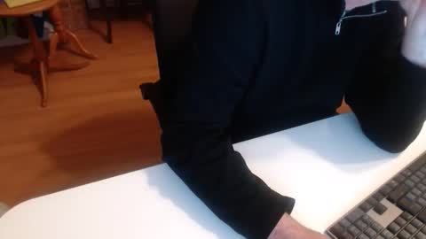 69pifpaf online show from December 22, 7:31 pm