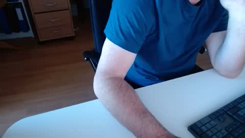 69pifpaf online show from December 21, 12:45 pm