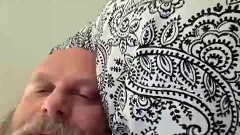 69singledad79 online show from November 5, 9:59 pm