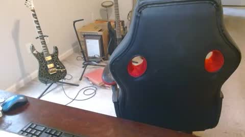 6stringer62 online show from March 15, 4:02 pm