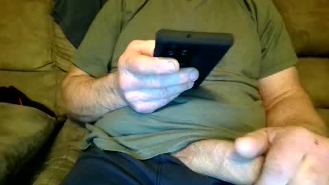 Snapshot of 73bddfm chatting on February 22, 2:59 pm 73bddfm online show from February 22, 2:59 pm