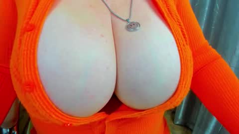 Brendi online show from November 1, 8:27 am