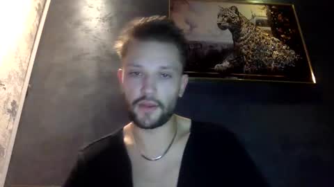 Kriss online show from October 12, 7:24 pm