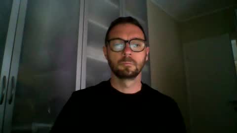 Snapshot of 77architt chatting on April 27, 9:29 am 77architt online show from April 27, 9:29 am