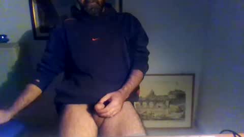 Snapshot of 77assdominator chatting on January 3, 6:11 am Bisex Fantasy online show from January 3, 6:11 am