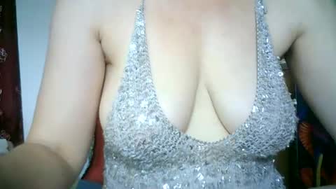 Lilu online show from June 26, 10:08 am