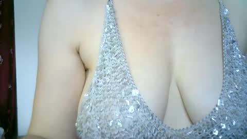 Lilu online show from July 12, 10:28 am