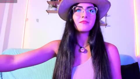 Snapshot of 77neferkitty77 chatting on October 9, 12:30 am    online show from October 9, 12:30 am