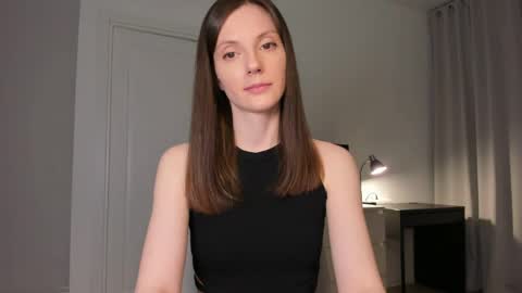 Anna online show from March 27, 8:30 pm