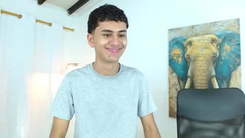 Snapshot of 7alan chatting on October 7, 1:41 pm Alan online show from October 7, 1:41 pm