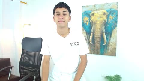 Snapshot of 7alan chatting on October 24, 12:56 pm Alan online show from October 24, 12:56 pm