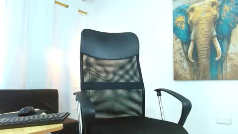 Snapshot of 7alan chatting on December 2, 12:54 pm Alan online show from December 2, 12:54 pm