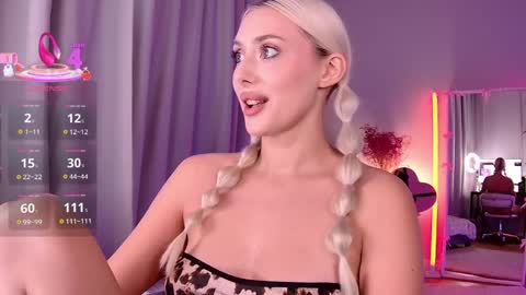 Loren Wood online show from April 7, 2:50 pm