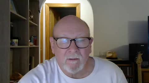  Papi  online show from December 7, 8:38 pm