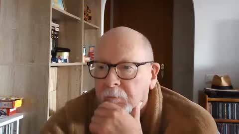  Papi  online show from February 6, 9:22 am