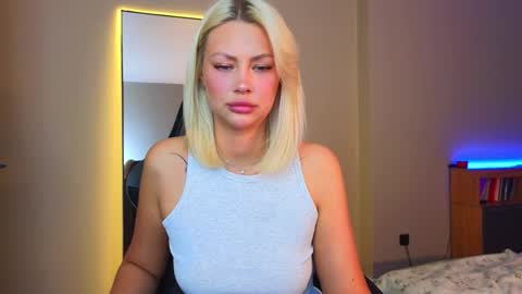 Nura online show from September 23, 3:31 am