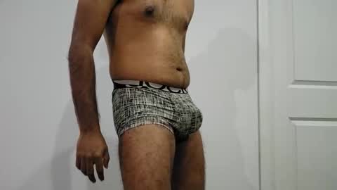 8inch_desi online show from January 11, 11:10 pm