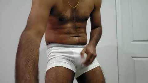 Snapshot of 8inch_desi chatting on March 21, 2:16 am 8inch_desi online show from March 21, 2:16 am