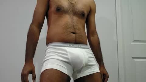Snapshot of 8inch_desi chatting on March 22, 8:34 pm 8inch_desi online show from March 22, 8:34 pm